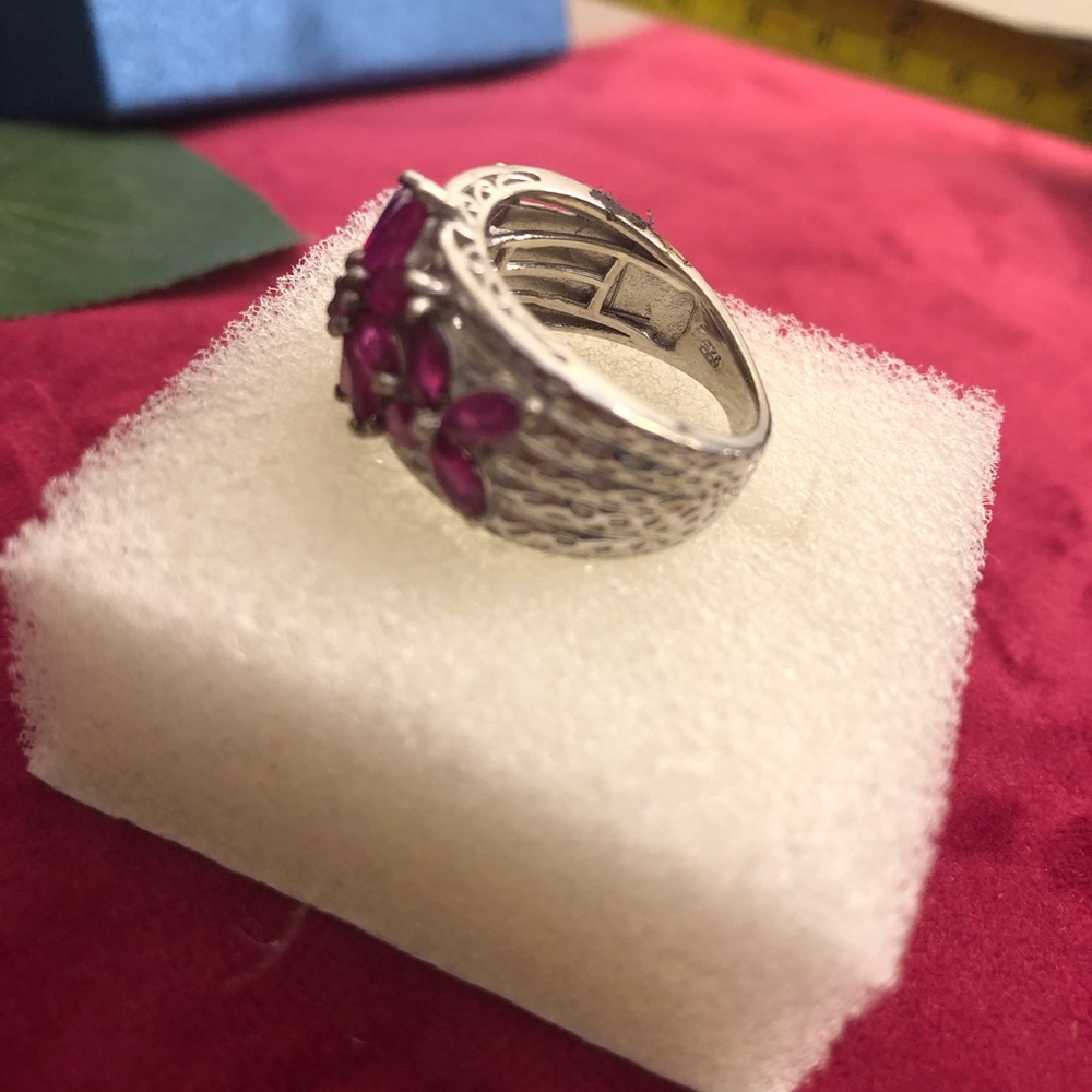 Sterling Ruby ring with Ruby drop